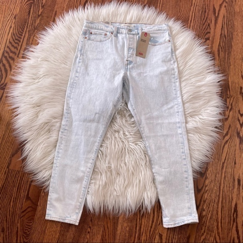 Levi’s wedgie skinny high rise light wash denim size 32 14 NWT